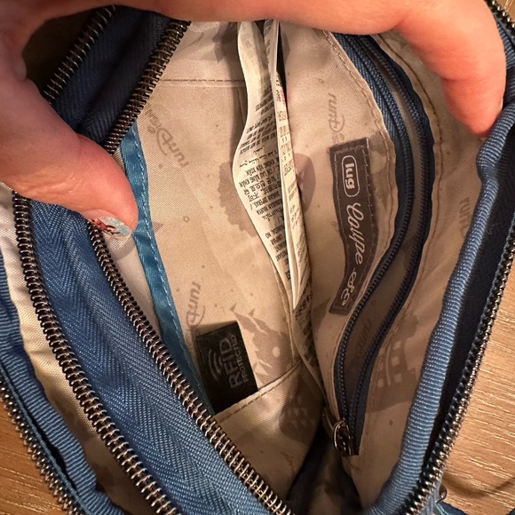 RunDisney Lug crossbody new - Picture 4 of 5